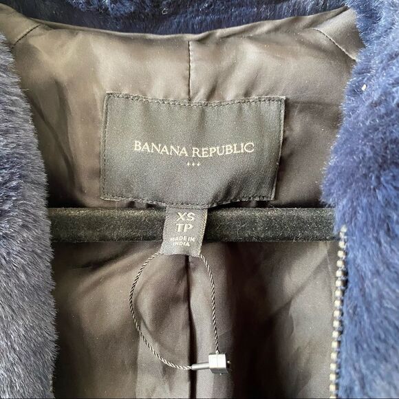 Nwot-Banana Republic Navy Faux Fur Bomber Jacket (Size:Xs) - Picture 10 of 10